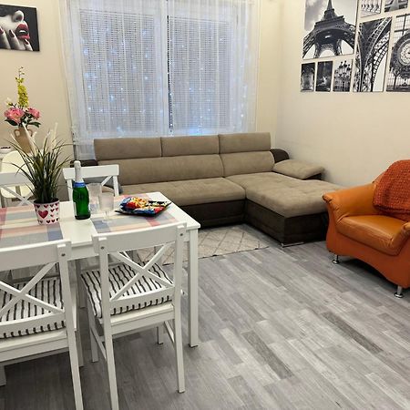 Relax Island Family Friedly Apartment Budapest Kültér fotó